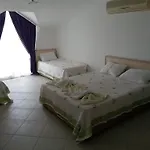 Coral Hotel 3*